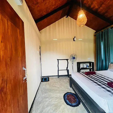 Rainforest Nature House Deniyaya Room photo